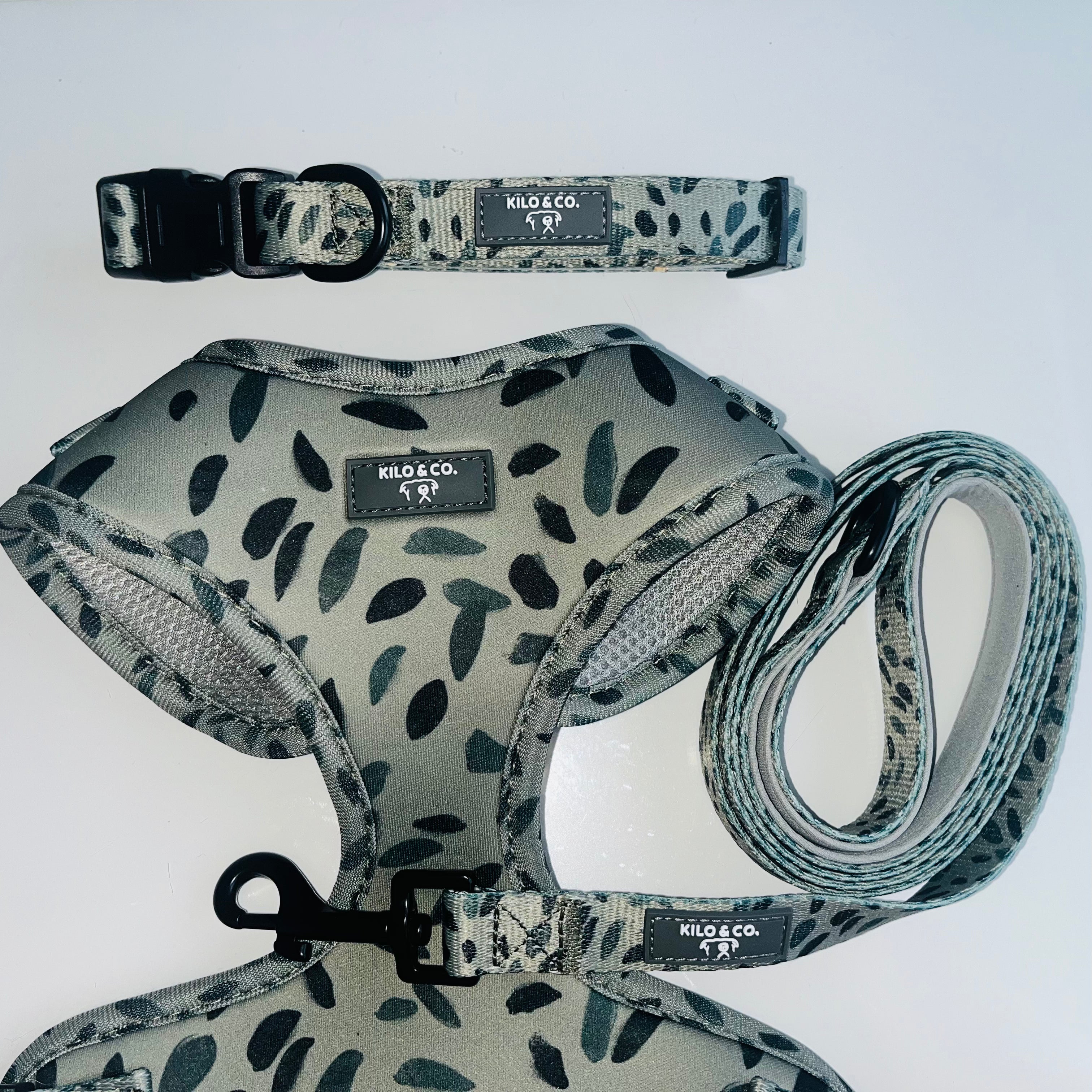 Adjustable Harness, Collar and Lead Set - Olive Tree